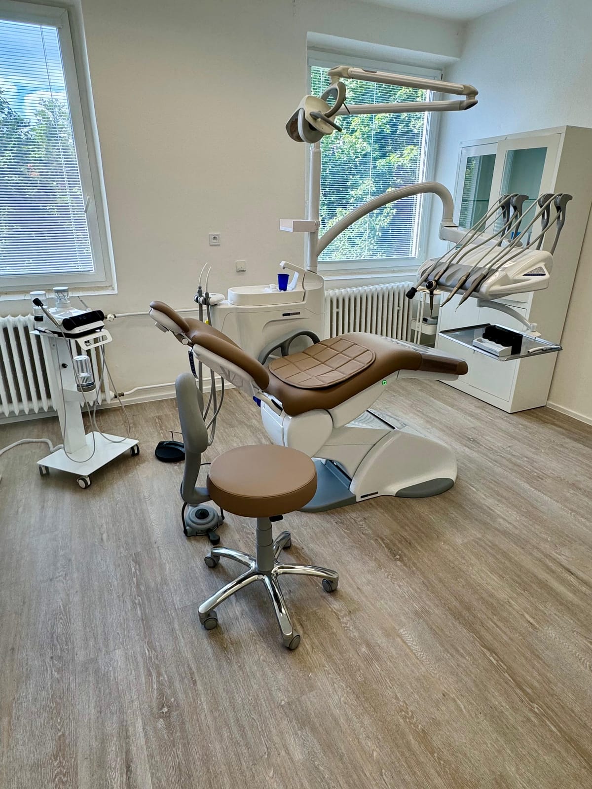 Ordinace dentální hygieny s přístrojem